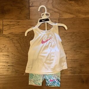 Nike 2 piece set